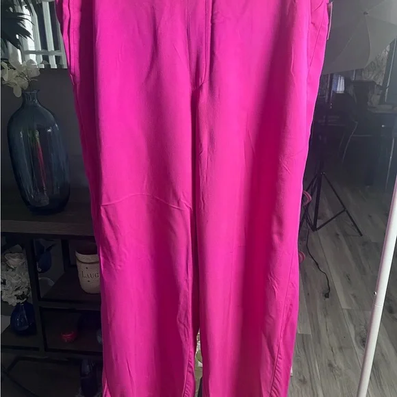 Old Navy High-Waisted Playa Wide-Leg Pants NWT Barbie beach vacation resort airy - Picture 7 of 7